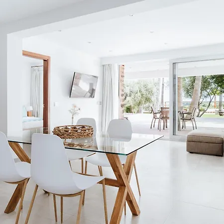 Sa Talaia Blanca ファームステイ ムロ